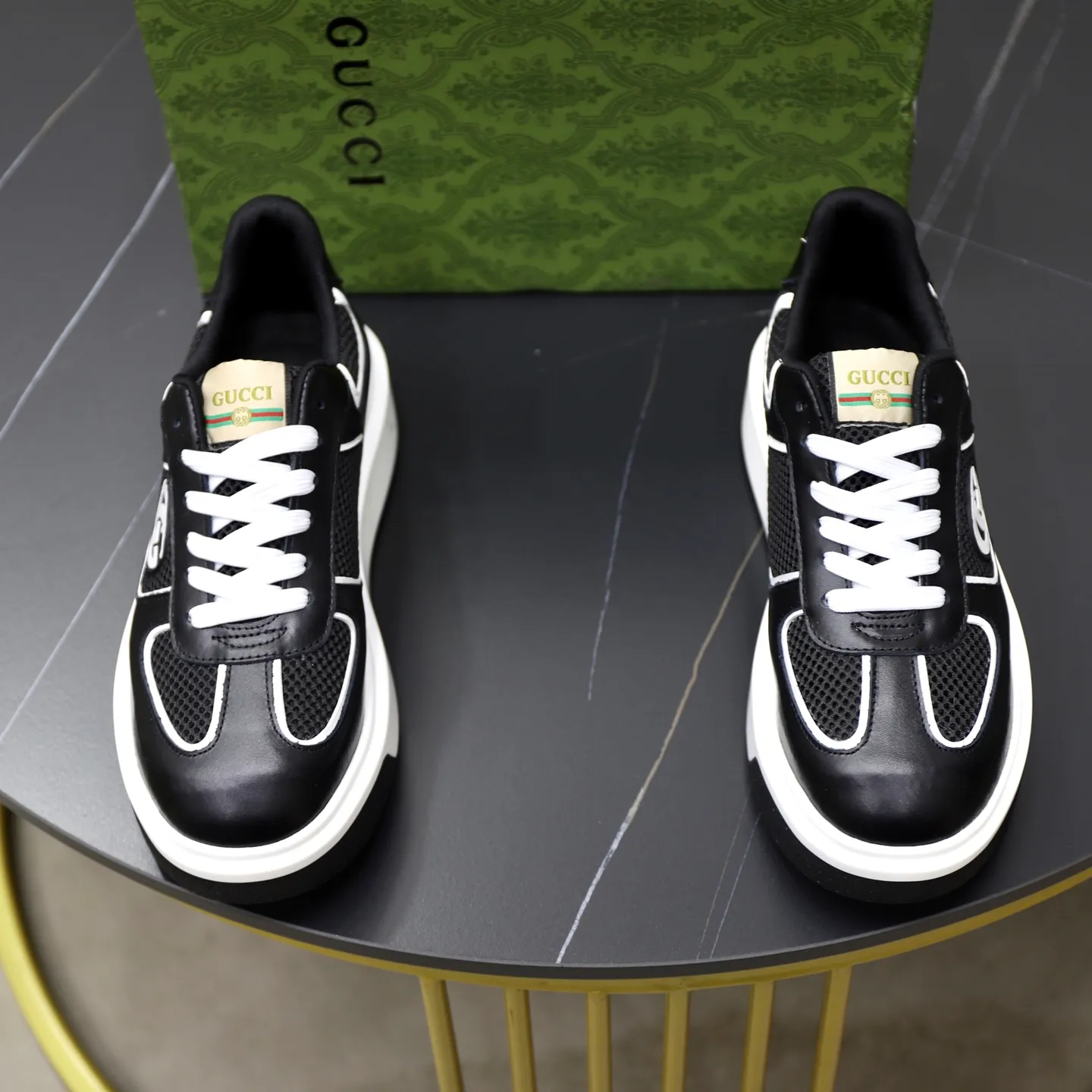 Ex-factory price: 462💰🙅‍♂️🙅‍♂️🙅‍♂️ Brand: GUCCI Standard code: 38-44 (45 customized) Grade: Same as the official website Material: Original cowhide material stitching Comfortable sheepskin lining Lightweight and wear-resistant sports outsole Style category: Men's fashionable casual shoes Running sneakers Distinguished luxury brand elements Top luxury Color: actual picture color